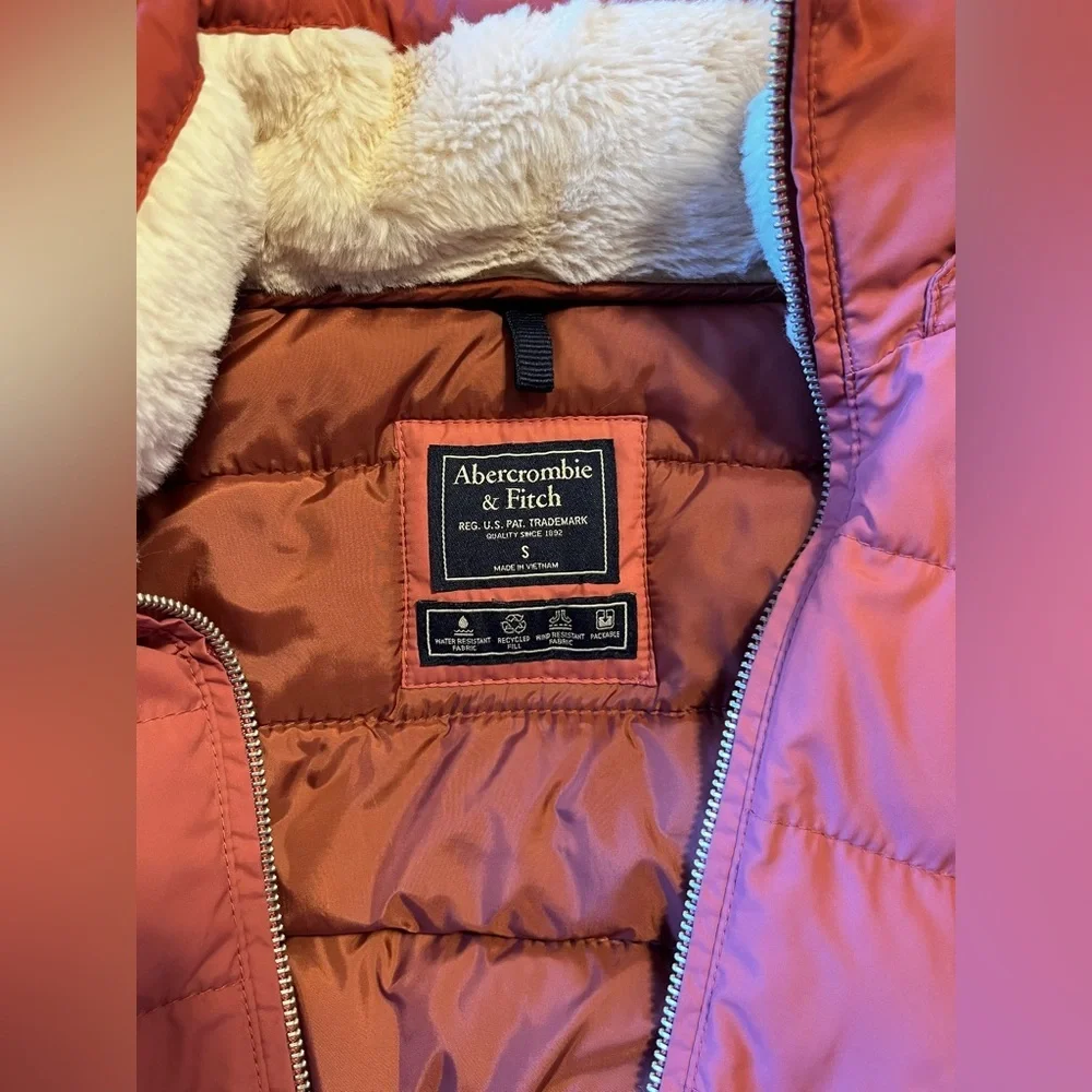 Abercrombie & Fitch Packable Puffer Coat Women Small Pink Removable Hood - Picture 5 of 6